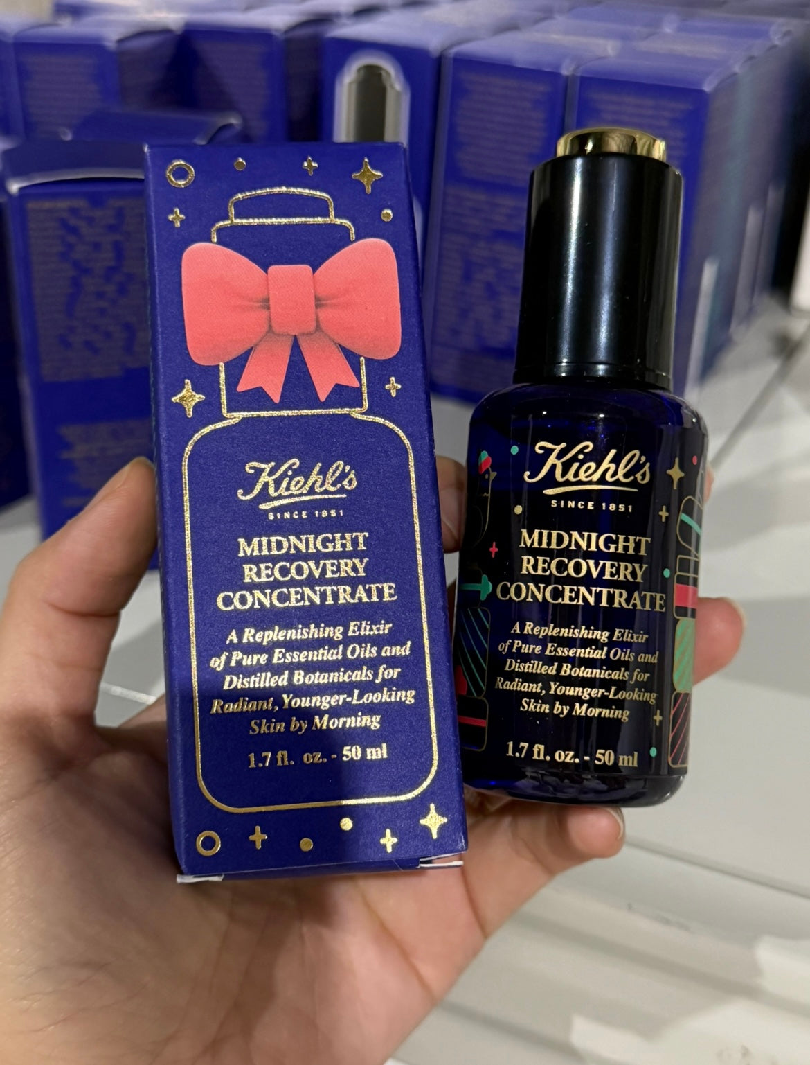 Kiehl's midnight recovery concentrate
50ml