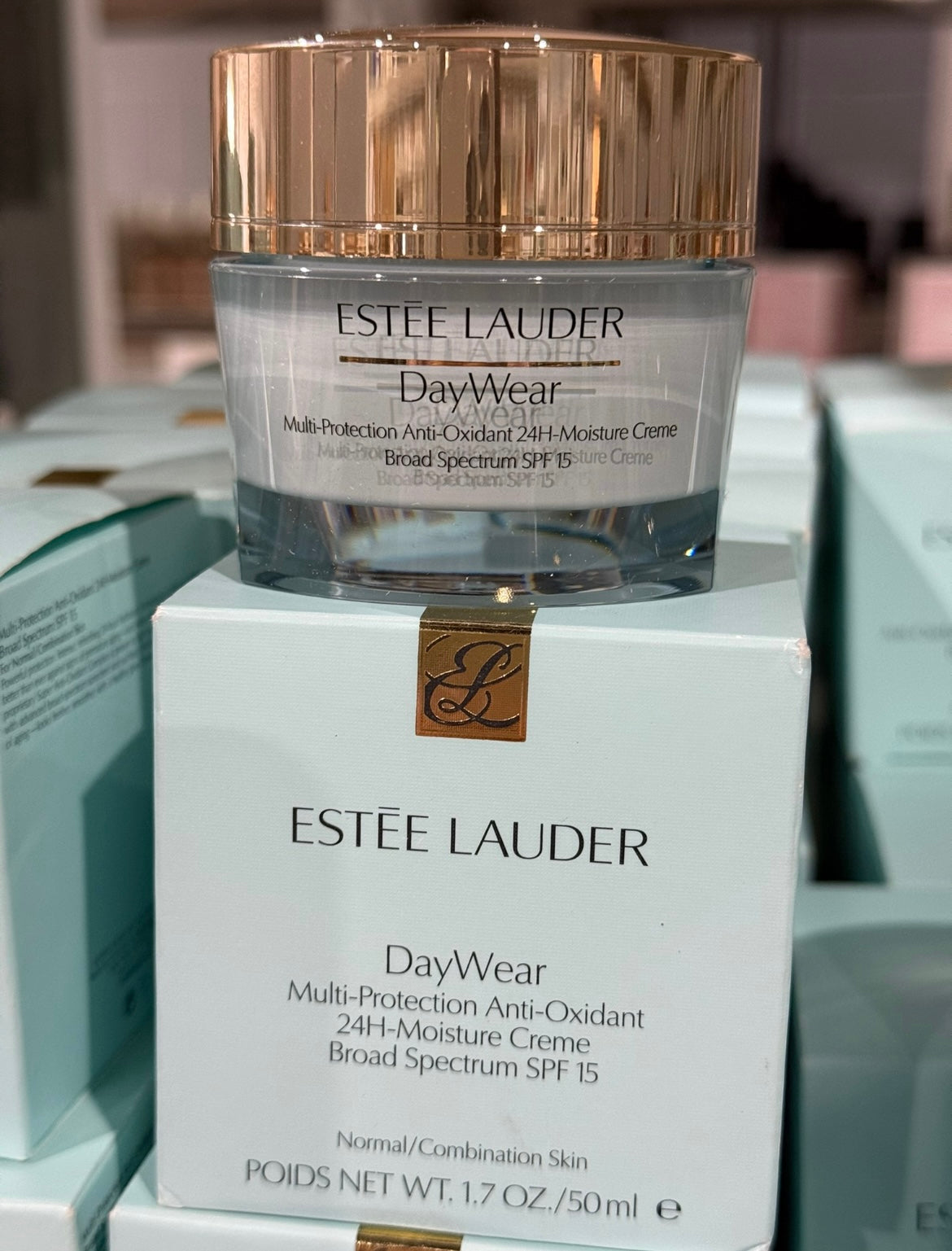 Estee lauder daywear 24h cream spf15