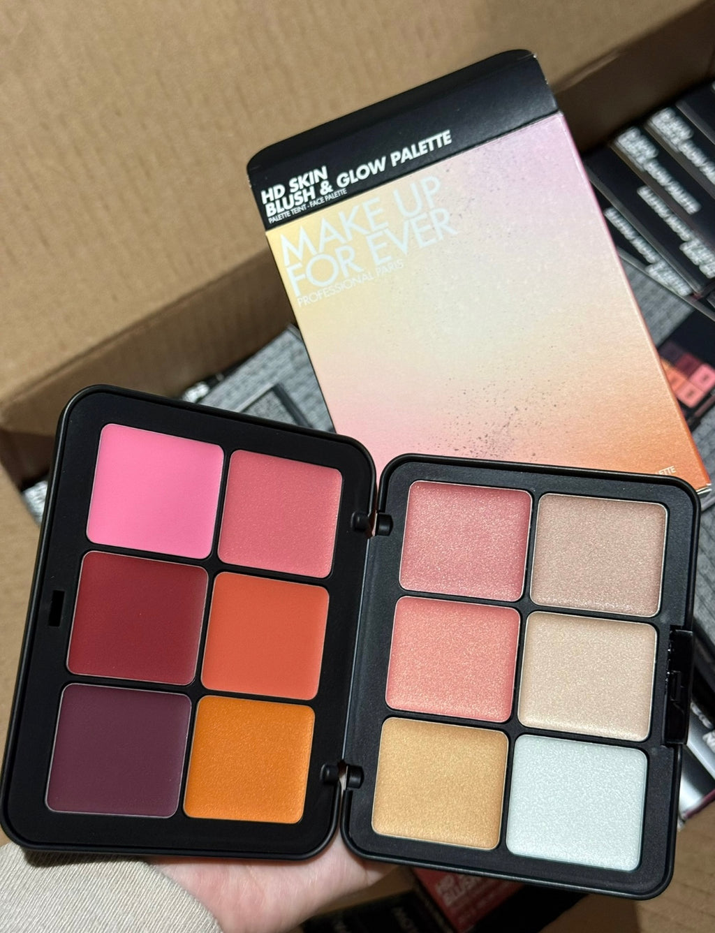 MAKE UP FOR EVER HD Skin Blush & Glow
Longwear Cream Face Palette （makeupforever）