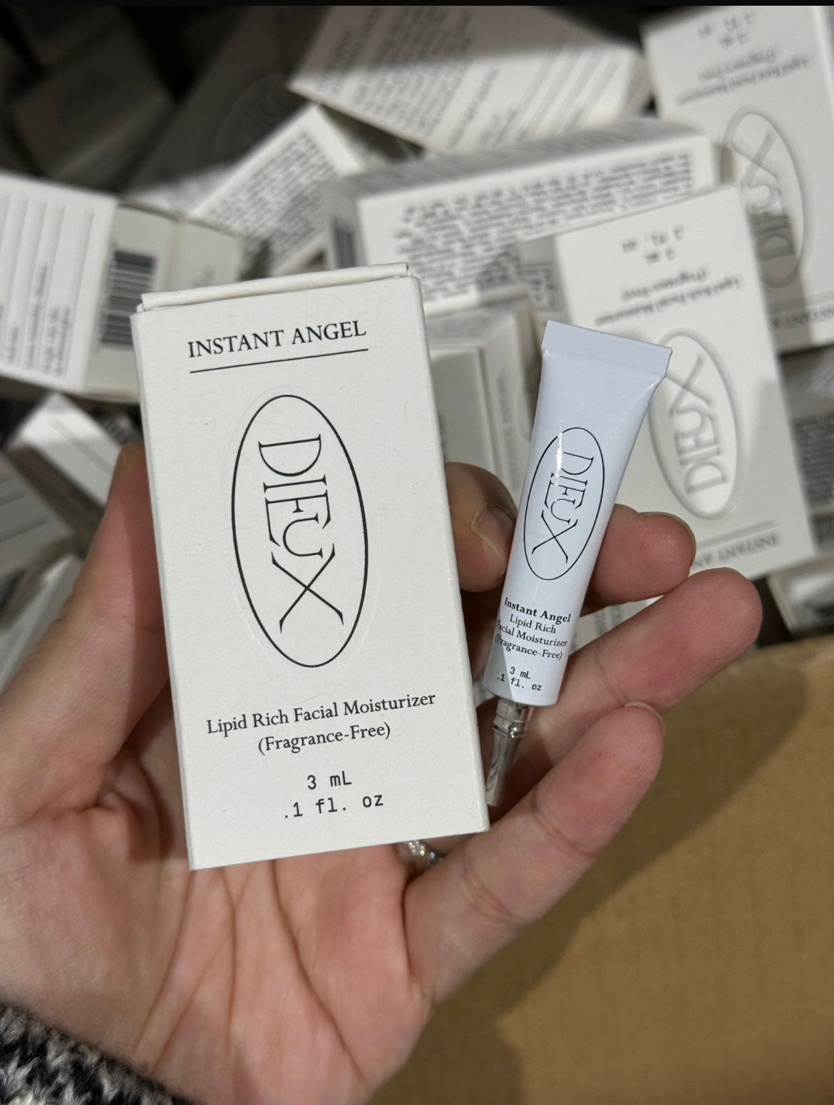 50pcs ✨3ml Dieux moisturizer