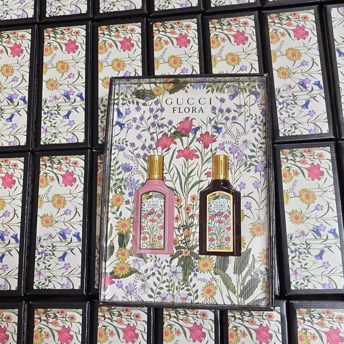 🆕 Gucci 
Mini Duo Floral Gorgeous Gardenia Perfume Gift Set