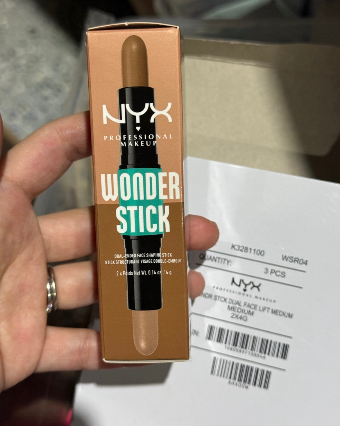 NYX BUNDLE MIX 100pcs As seen in picture