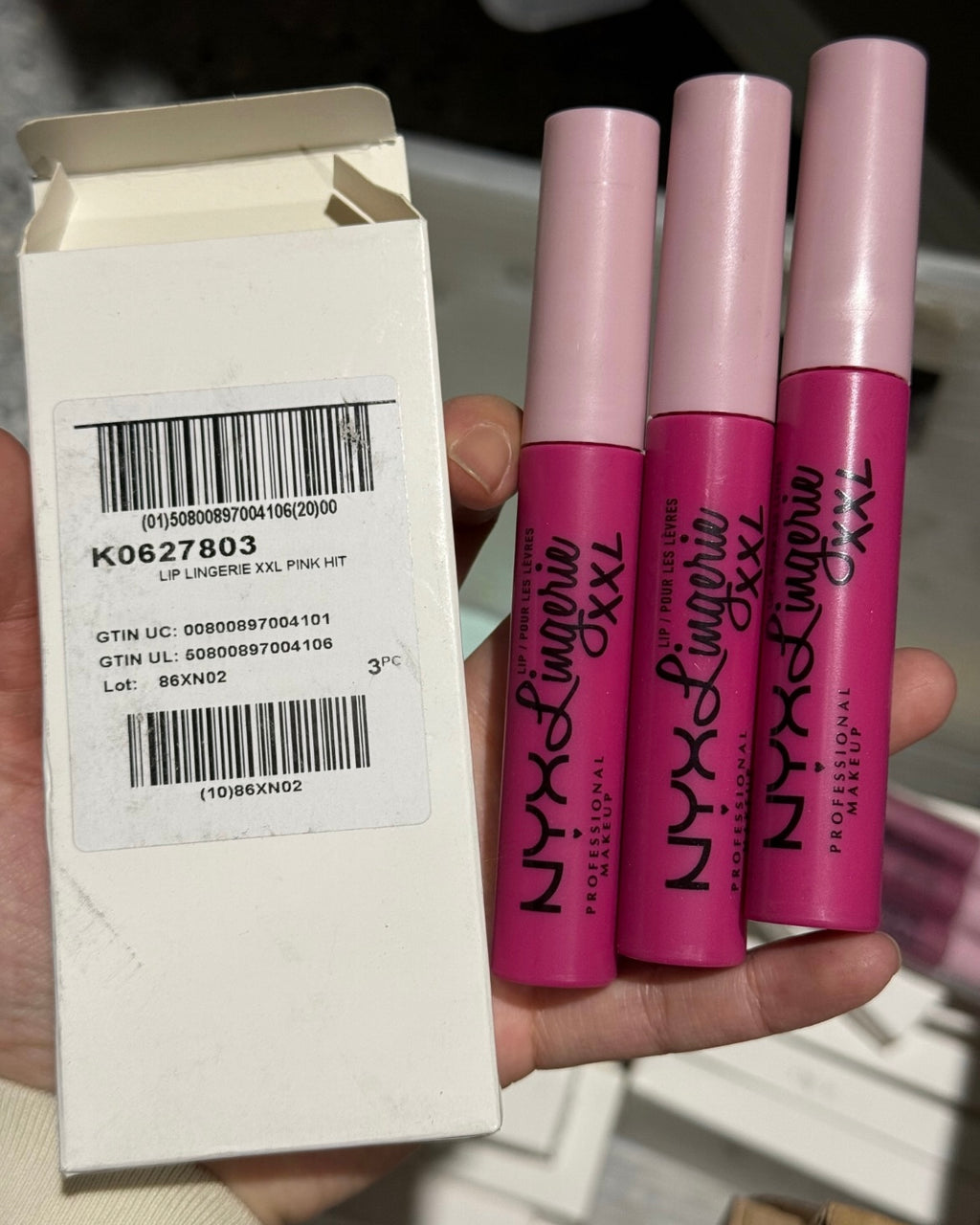NYX BUNDLE MIX 100pcs As seen in picture
