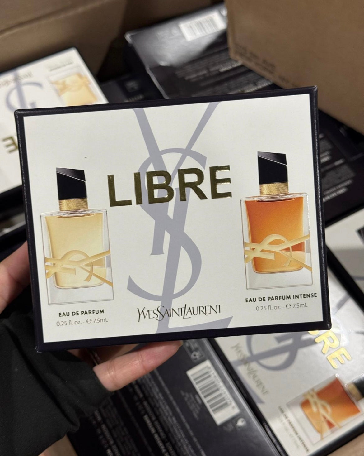 YSL Libre Two-Piece Perfume Gift Set dabber