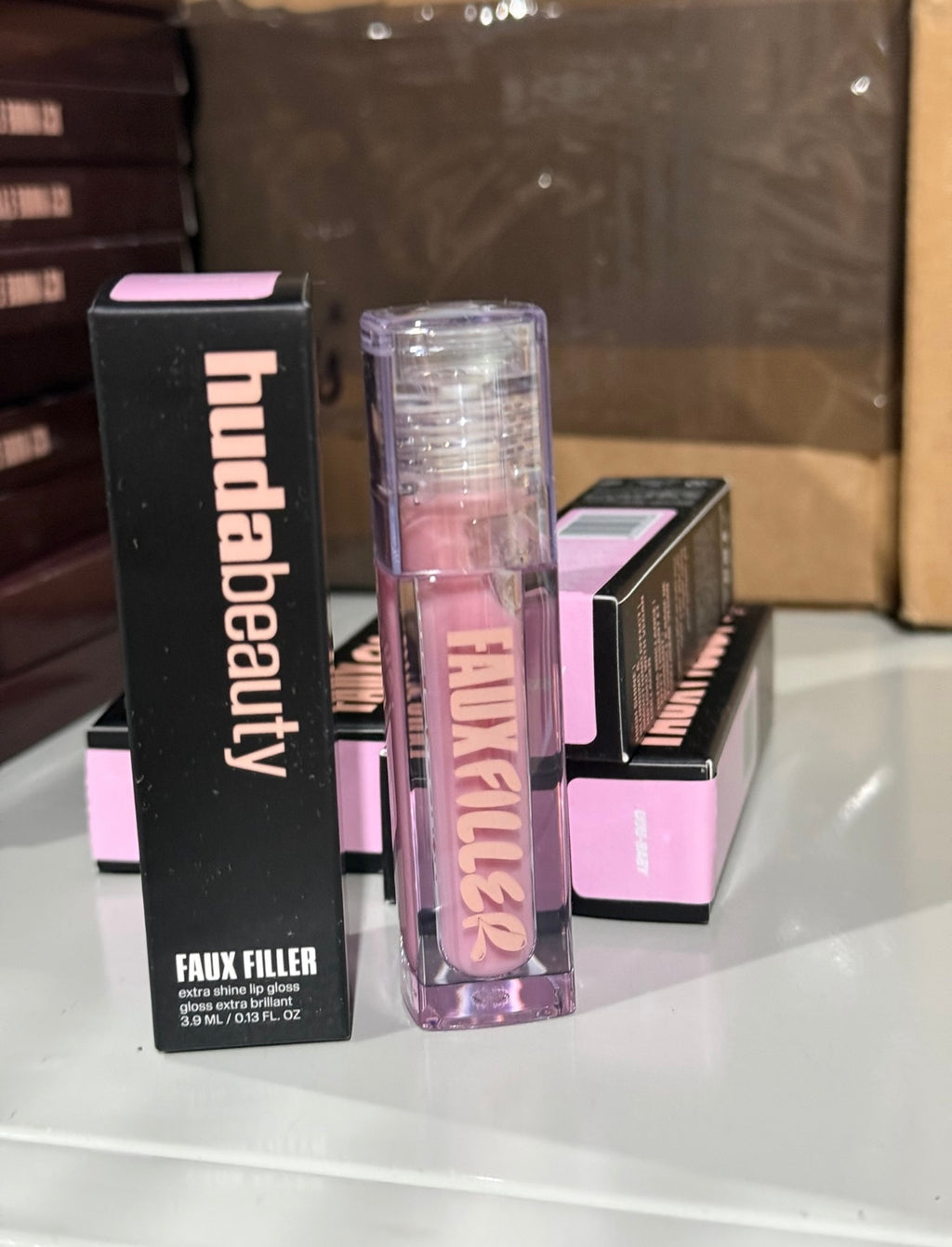 HUDA BEAUTY Faux Filler Shiny Non-Sticky Lip Gloss