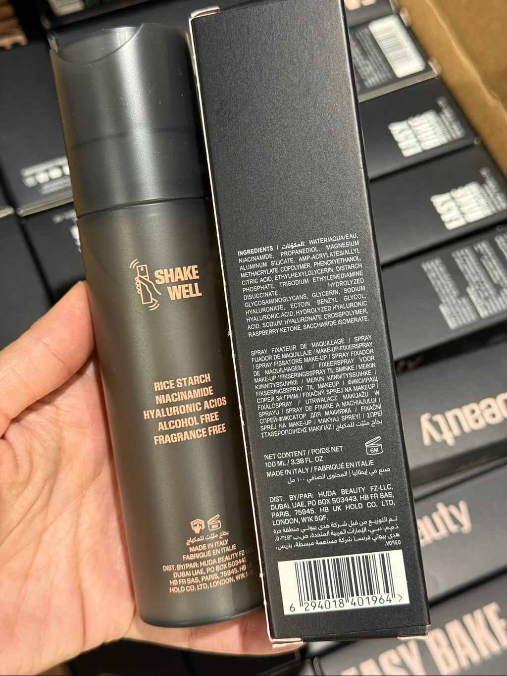 HUDA BEAUTY Easy Bake Blurring Setting Spray with 16-Hour Wear