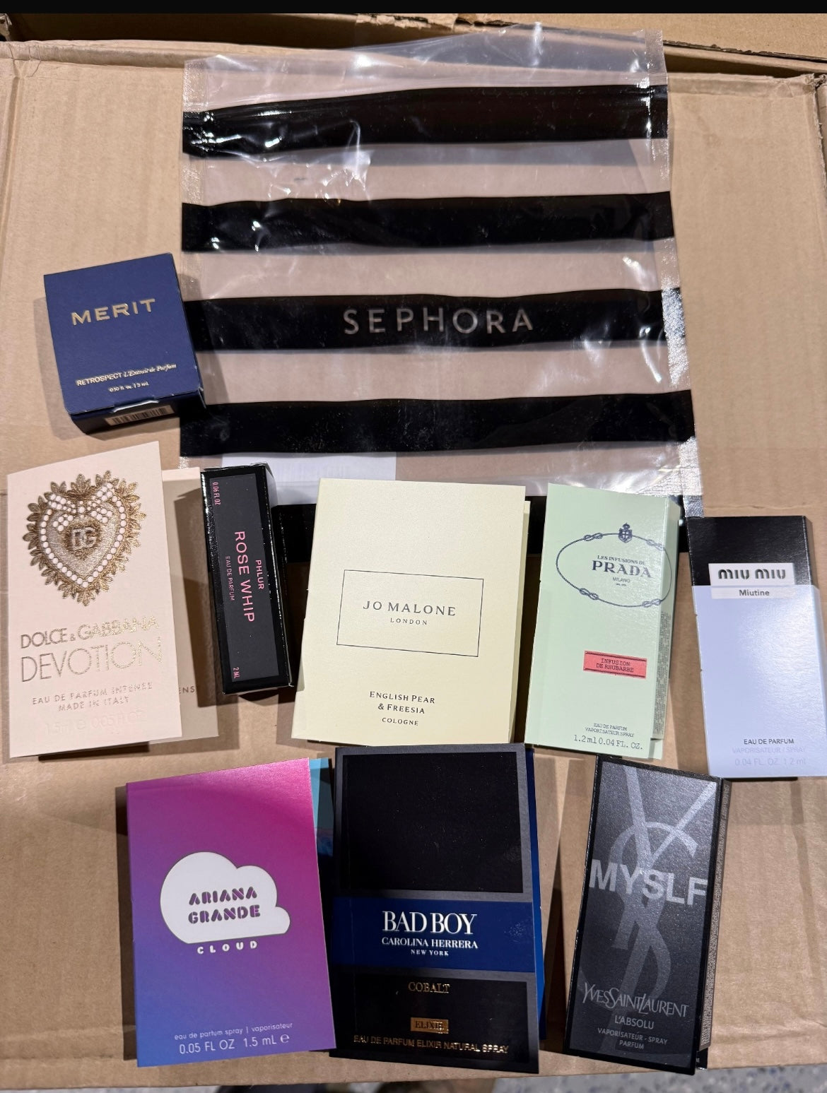 Sephora fragrance sample bag