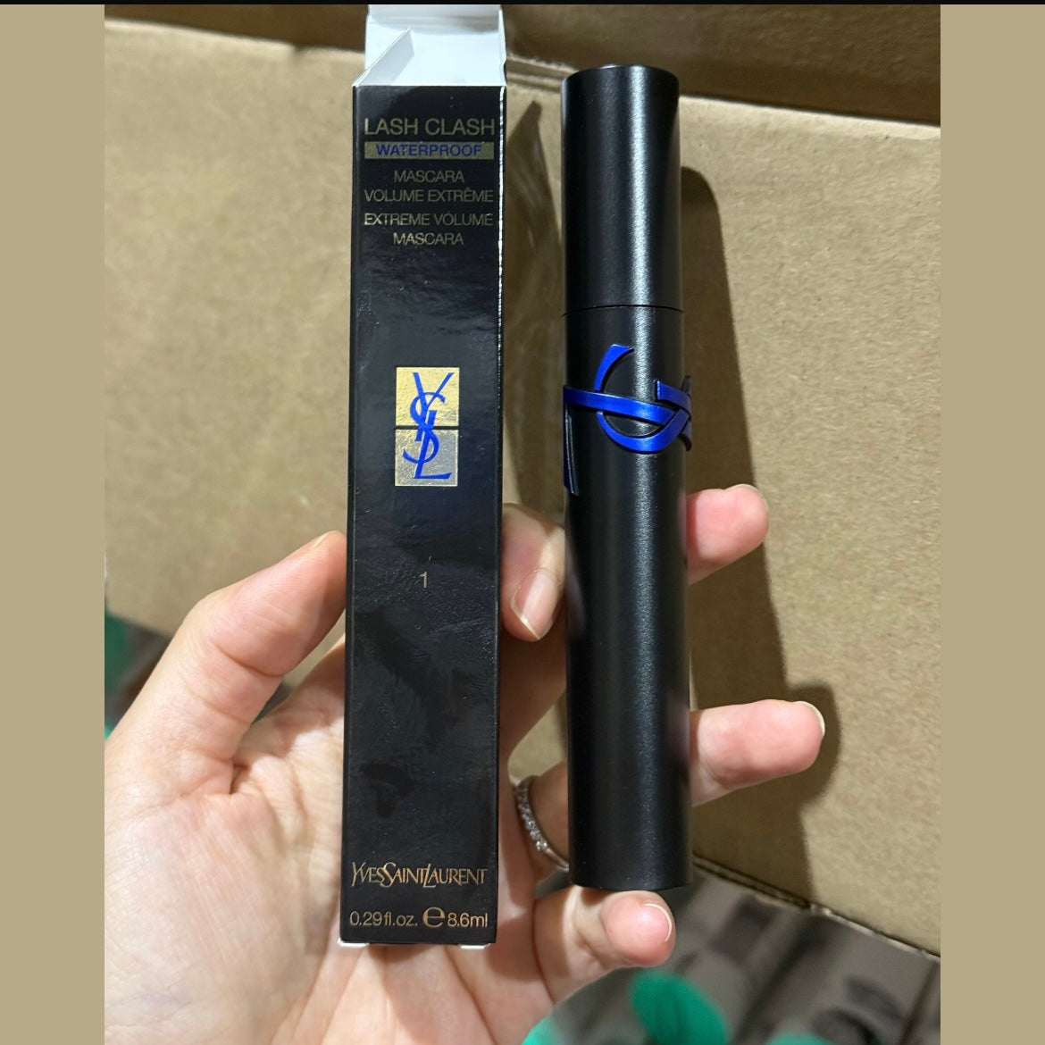 #waterproof#YVES SAINT LAURENT Lash
Clash Extreme Volume Waterproof Mascara