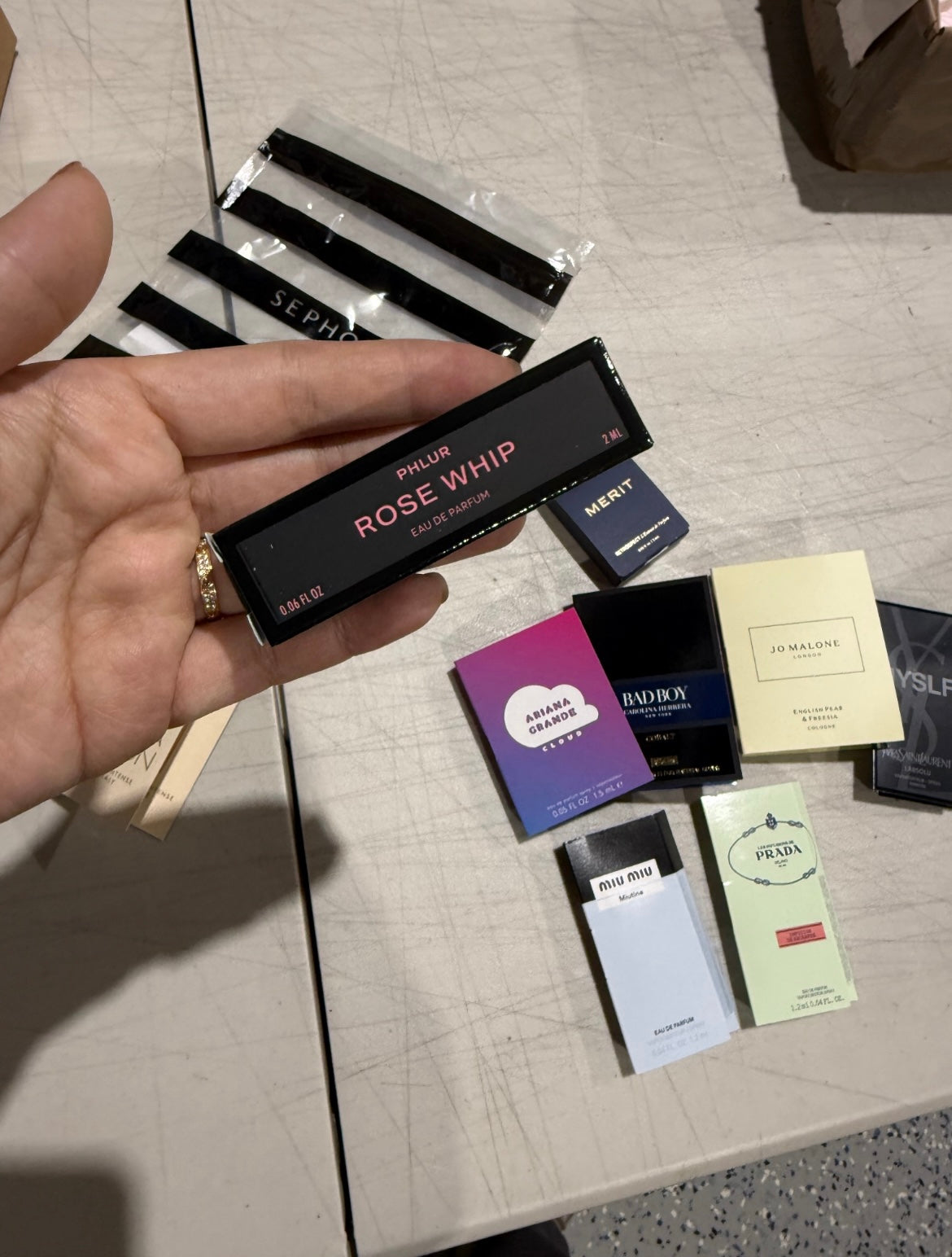 Sephora fragrance sample bag