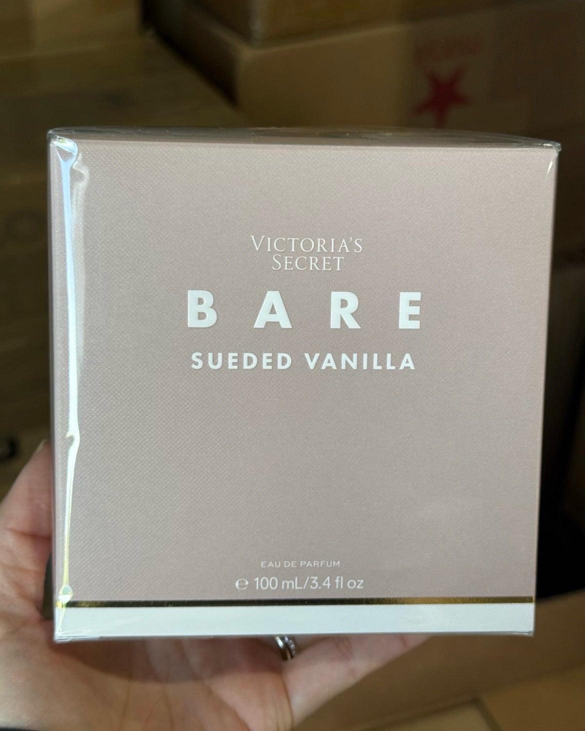 Victoria's Secret Bare Sueded Vanilla Perfume 100ml 35＄ (96pcs 32＄each)