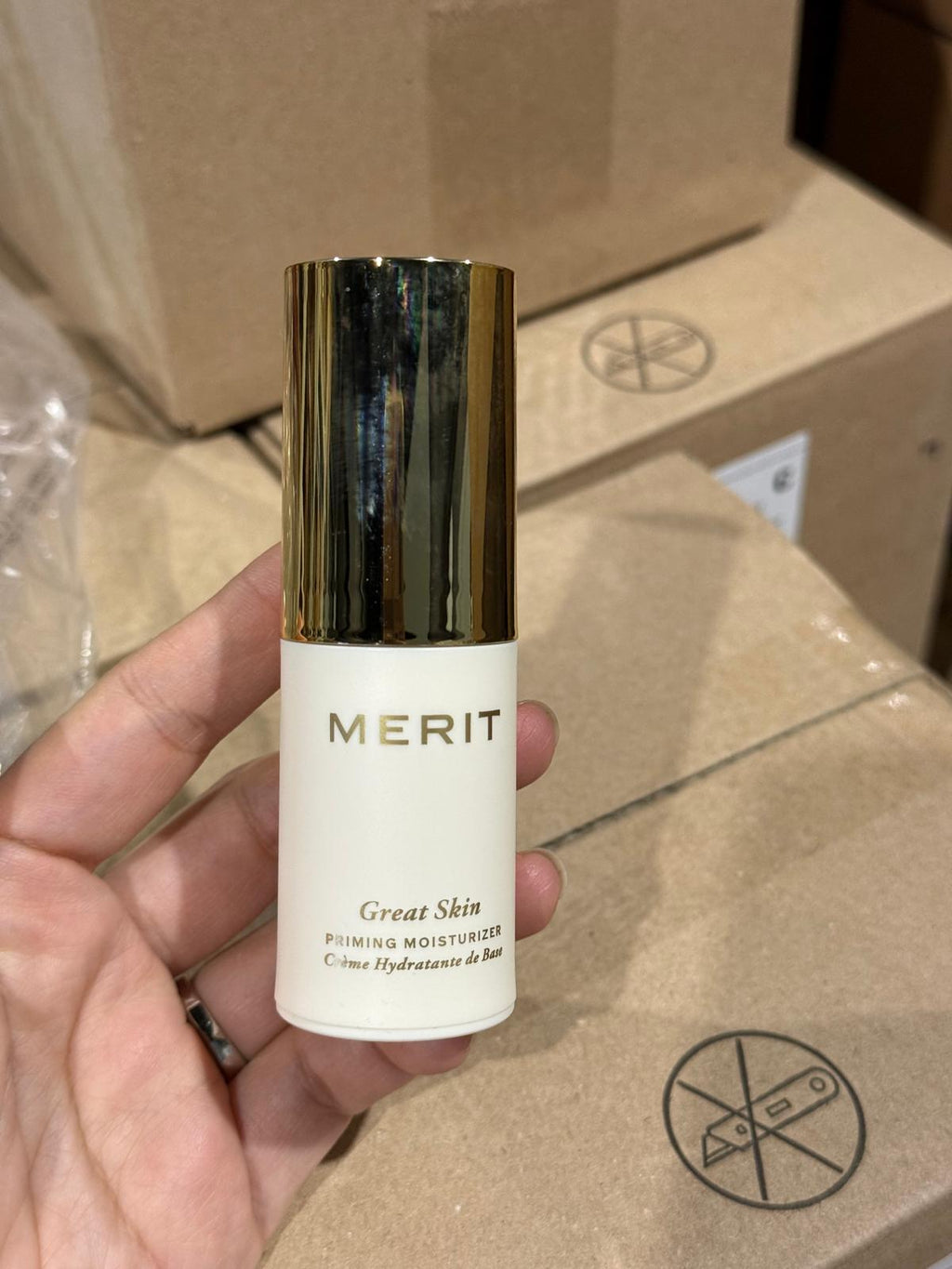 Merit Great Skin Priming & Hydrating Moisturizer  7＄ (100pcs 6＄each)