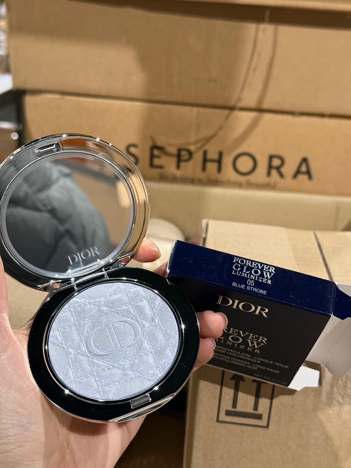 DIOR Forever Glow Luminizer Highlighter