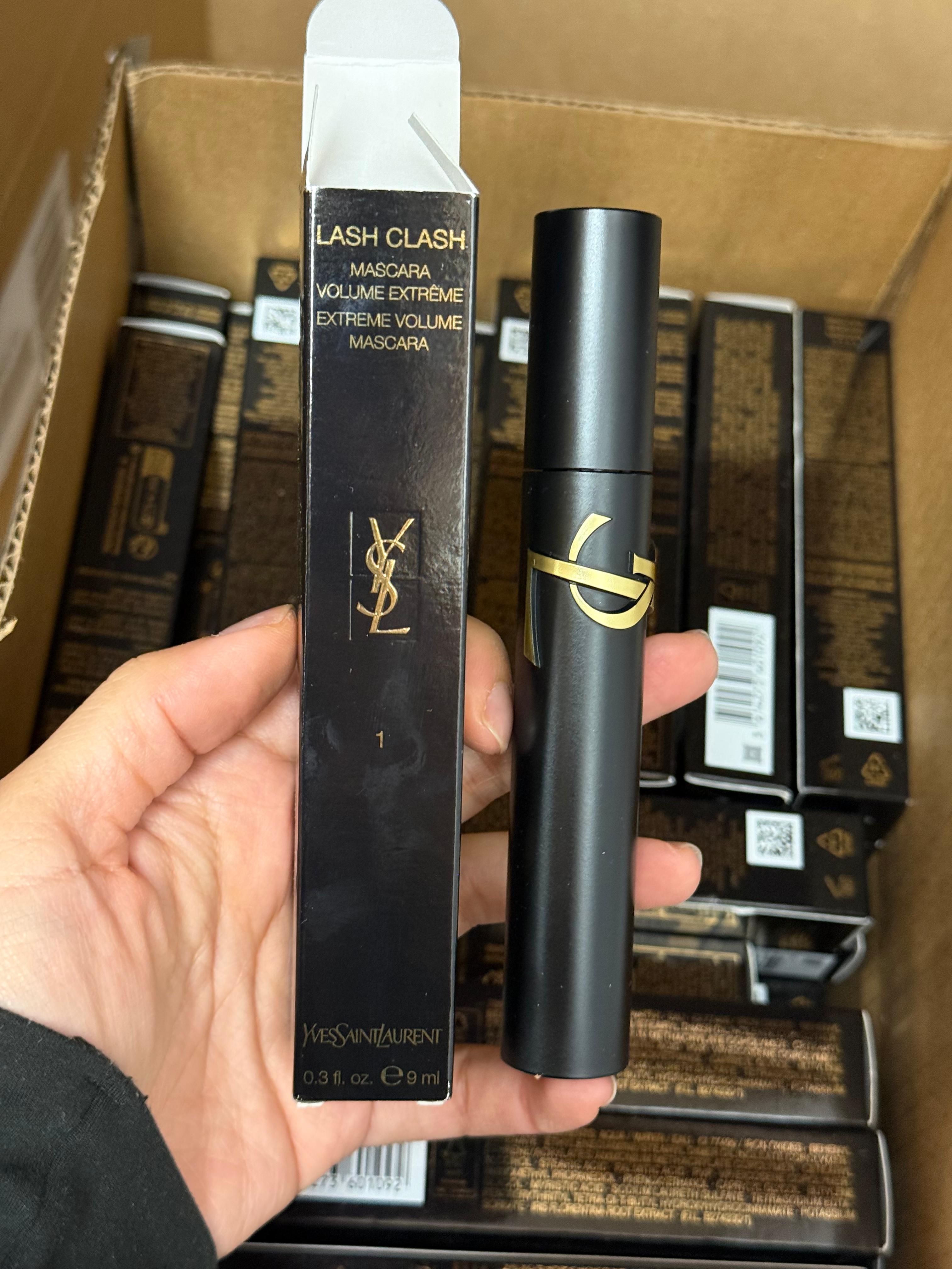 🆕 Yves Saint Laurent
Lash Clash Extreme Volume Mascara